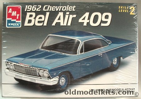 AMT 1/25 1962 Chevrolet Bel Air 409  2 Door Hardtop, 8716 plastic model kit